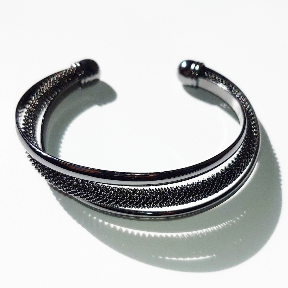 Lia Sophia Cuff
